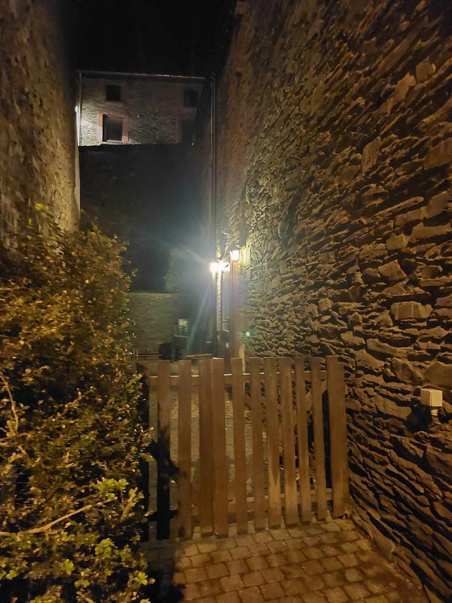 Le Vieux La Roche Bed and Breakfast Exteriör bild